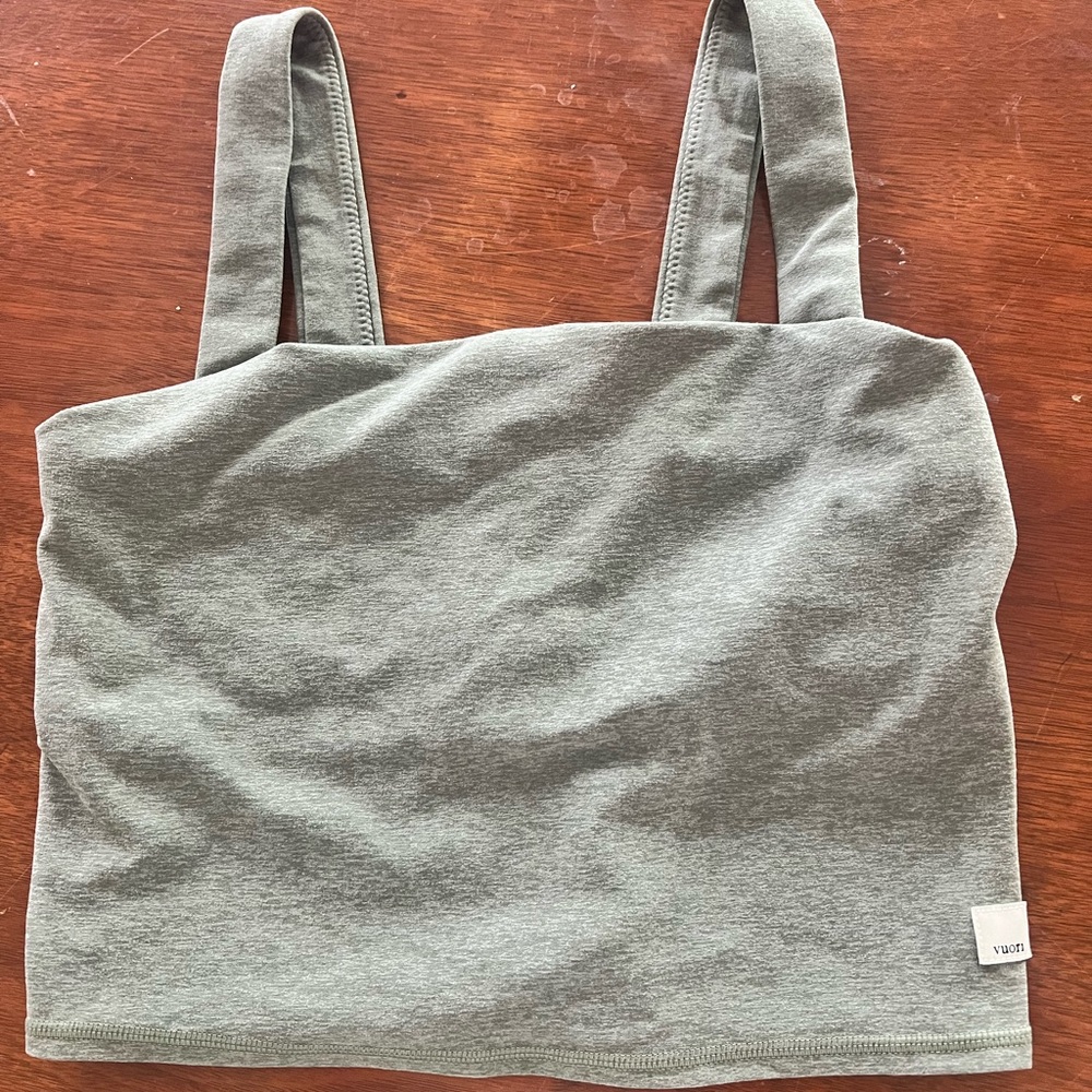 Vuori performance tank